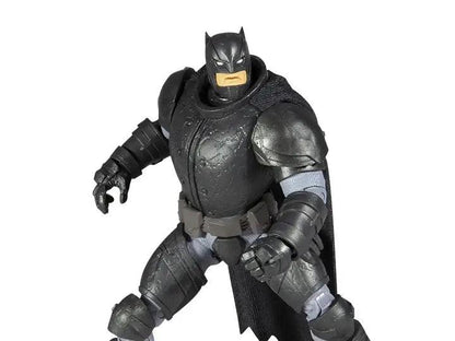 DCMultiverseBatmanTheDarkKnightReturnsArmoredBatmanActionFigure_5 - Big Boy Collectiblez