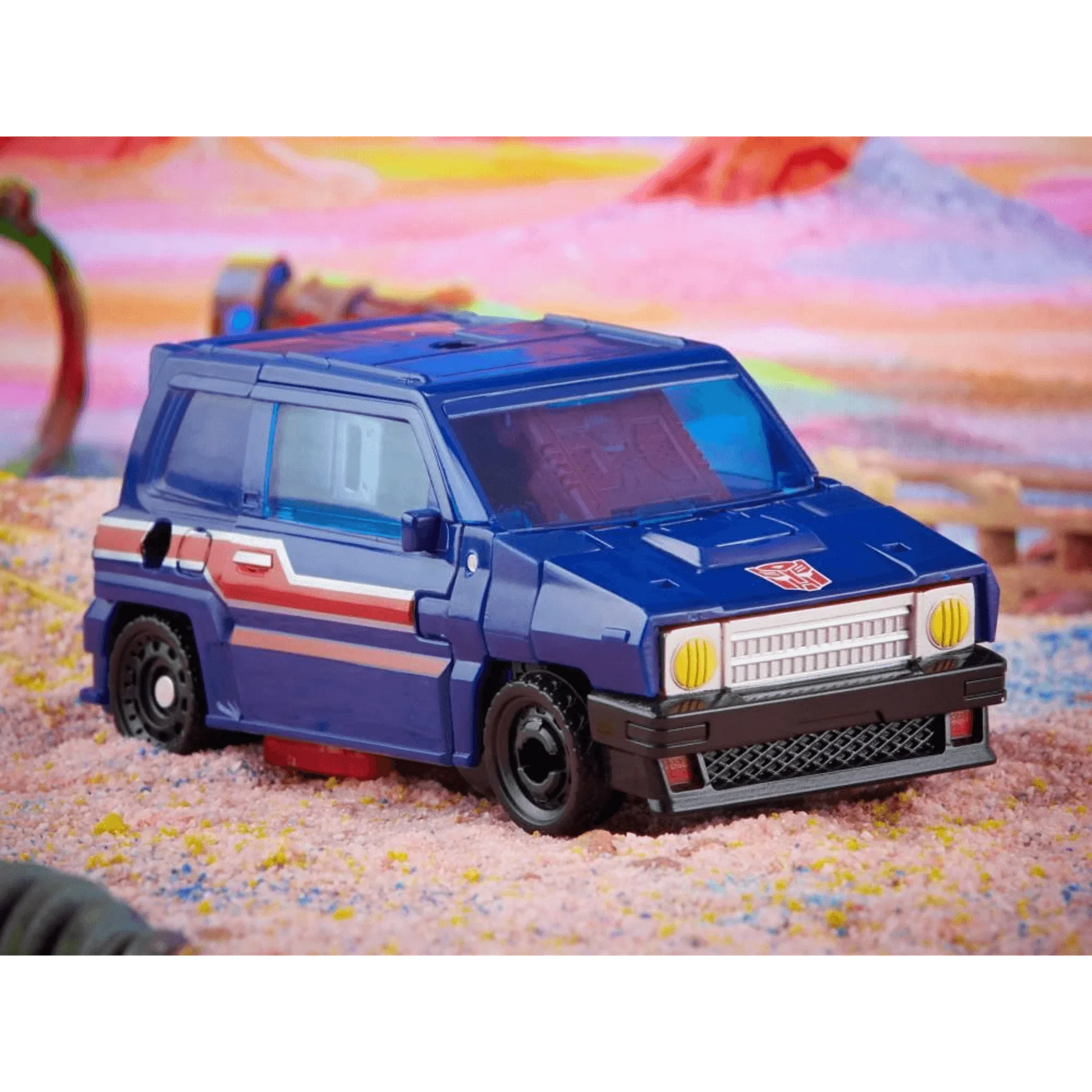 TransformersLegacyDeluxeSkidsActionFigure-Art1 - Big Boy Collectiblez