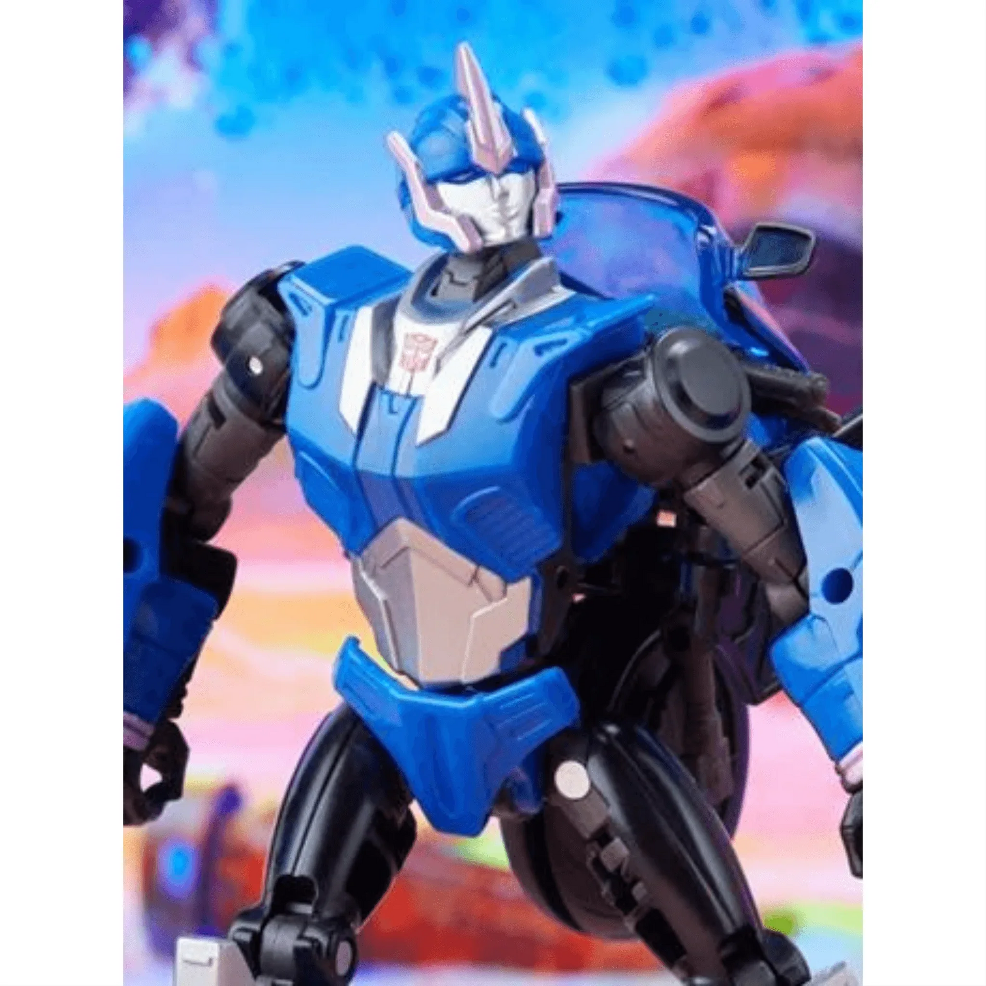 Transformers_LegacyDeluxeArcee-Art13 - Big Boy Collectiblez