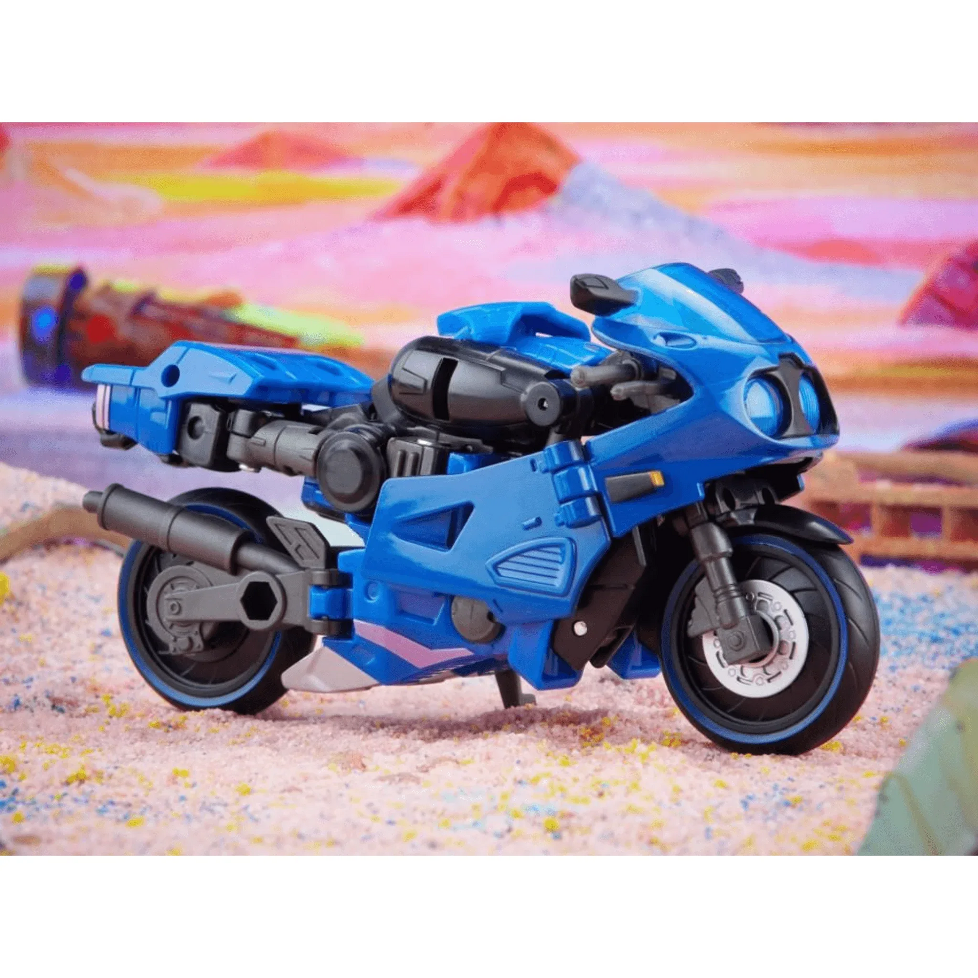 Transformers_LegacyDeluxeArcee-Art3 - Big Boy Collectiblez